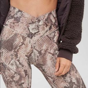 Aerie Crossover Leggings